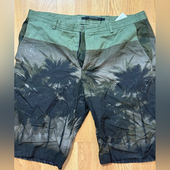 Valentino Black and Green Cargo Pants - Picture 2 of 6